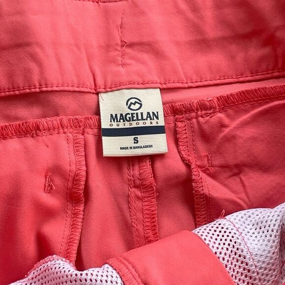 Magellan Outdoors Coral Shorts Moisture Wicking Fishing - Picture 5 of 5